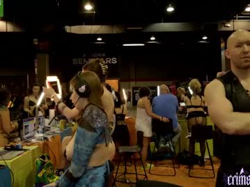 crimsonkitten's chat room