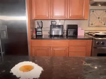 lunarose17's chat room