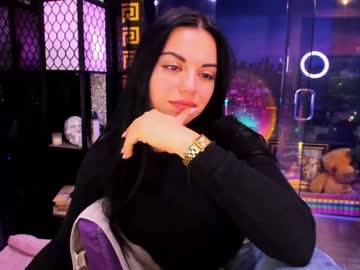 alma_pearl's chat room