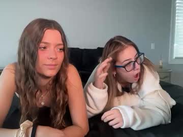 miamoorexo's chat room