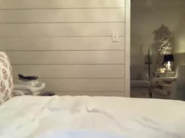 carlybora's chat room