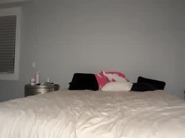 miamoorexo's chat room