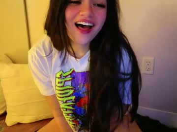 annatigarr's chat room