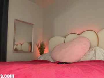 saraloverays's chat room