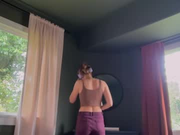 kaileeshy's chat room