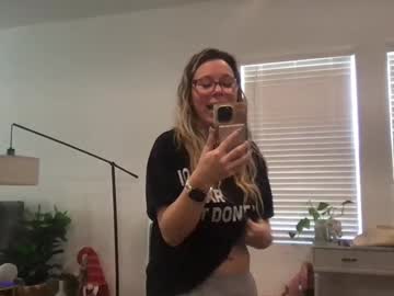 texas_blonde's chat room