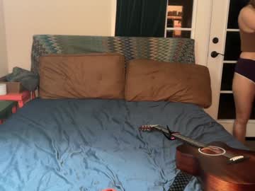 kaileeshy's chat room