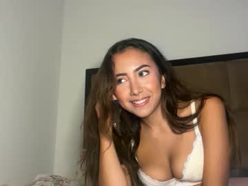 dollyrhodesss's chat room