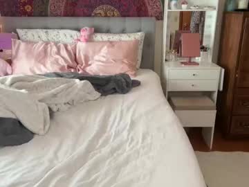 mayaxclarke's chat room