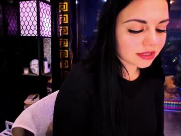 alma_pearl's chat room