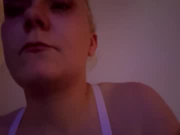 blonde3314's chat room