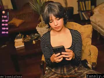 thecamwoman's chat room