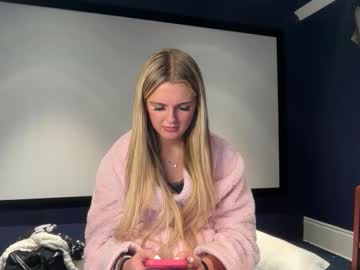 alyssastonee's chat room