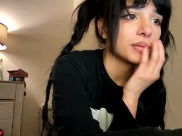 esoterickitten777's chat room