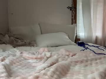 minahoneyy38's chat room