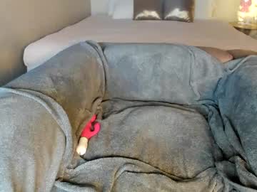 sexxylaurab's chat room