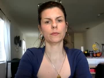 sweetriddance's chat room