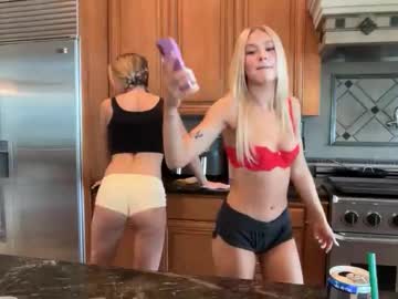 kenziesmithh's chat room