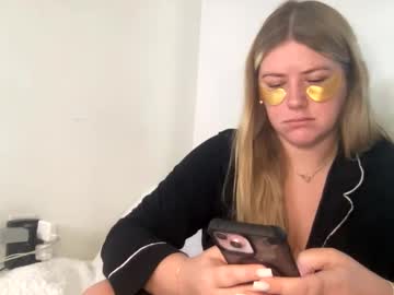 allyanalangel's chat room