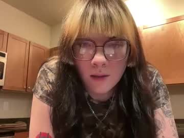 irissweets's chat room