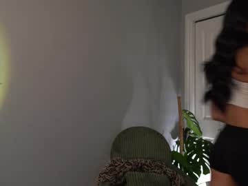 littlemiss_kira's chat room