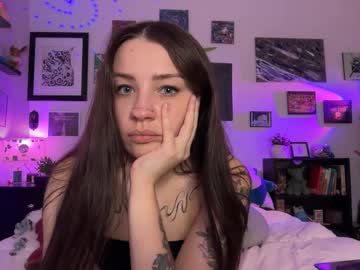 hannahtaylorr's chat room