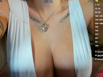 sofiequeen_'s chat room