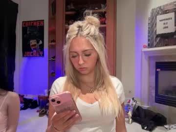 kateharperr's chat room