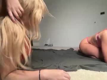 lilybrown07's chat room