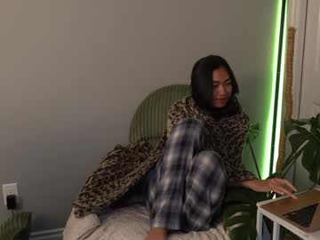 littlemiss_kira's chat room