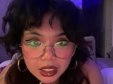 toro_luna's chat room