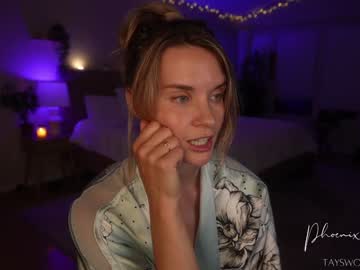 phoenix_taylor's chat room