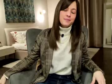 newchloe18's chat room