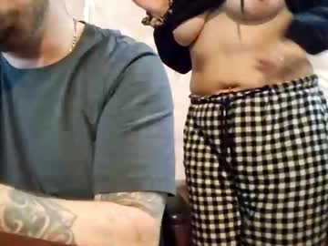 coupleoffantastics's chat room