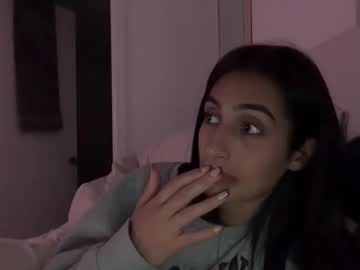 camiliakxoxo's chat room