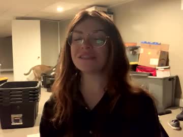 intothewoodswego's chat room