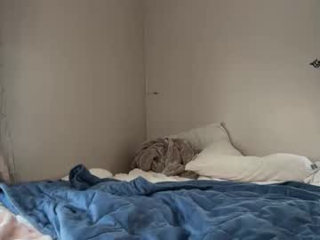 minahoneyy38's chat room