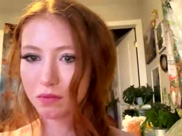 redgingersnapz's chat room