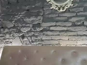 vixvixenn's chat room