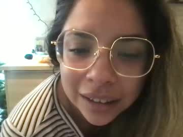 isabellaelizabeth's chat room