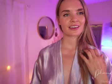 phoenix_taylor's chat room