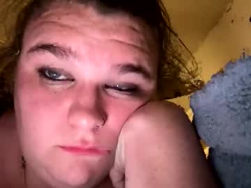 mommyndaddyplaytime's chat room