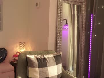 mysticxkitty's chat room