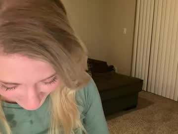 katscasa's chat room