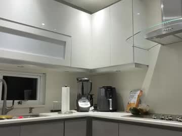 avaowensxo's chat room