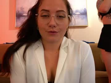 scarlajade's chat room