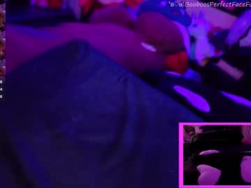 booboosperfectfacefuck's chat room