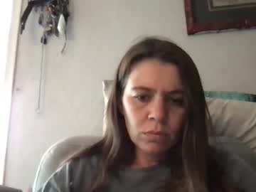 browneyedlady88's chat room