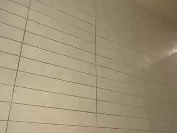 chloeros3e's chat room