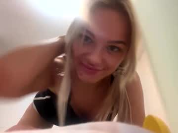 britneycherry08's chat room